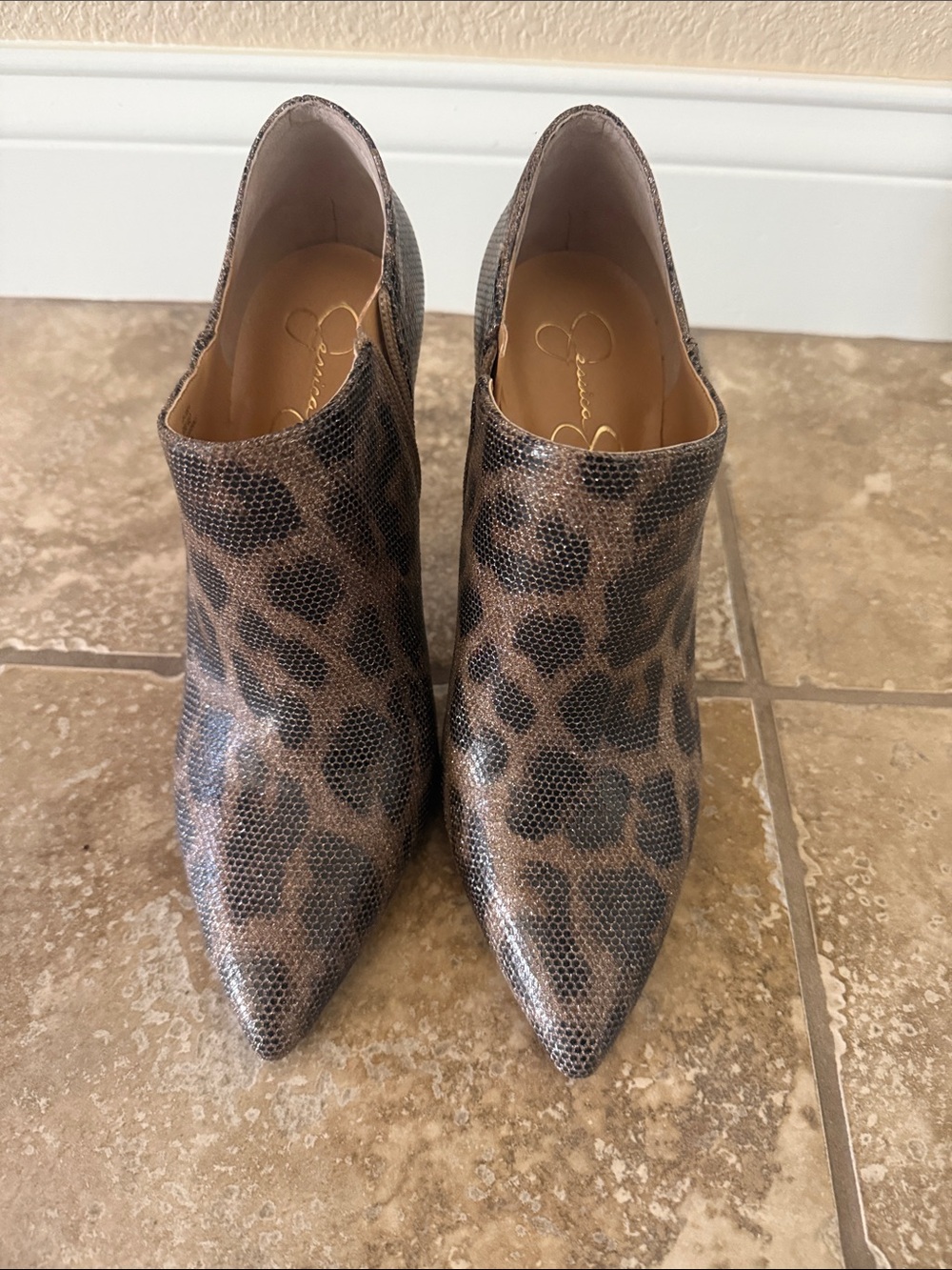 Sophisticated Jessica Simpson Leopard Print Pointed Ankle Booties